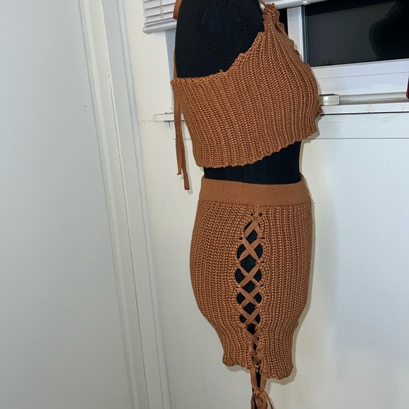 Two piece knitted short set - Picture 2 of 4
